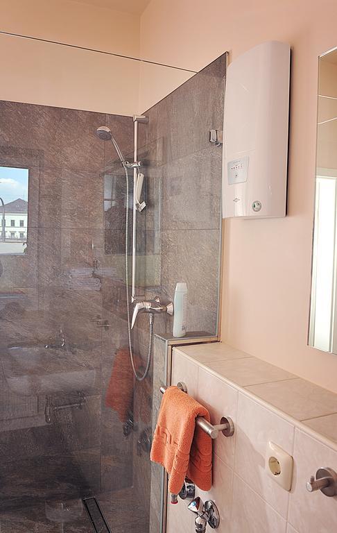 Apartmenthaus Stadt Metz Dresden Bilik gambar
