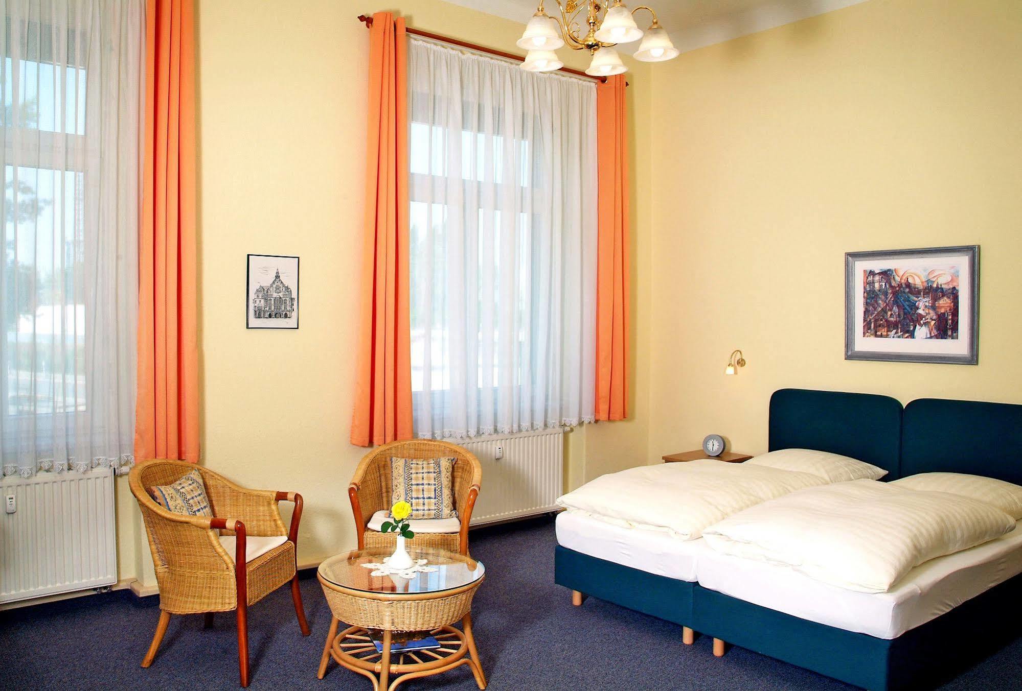 Apartmenthaus Stadt Metz Dresden Luaran gambar