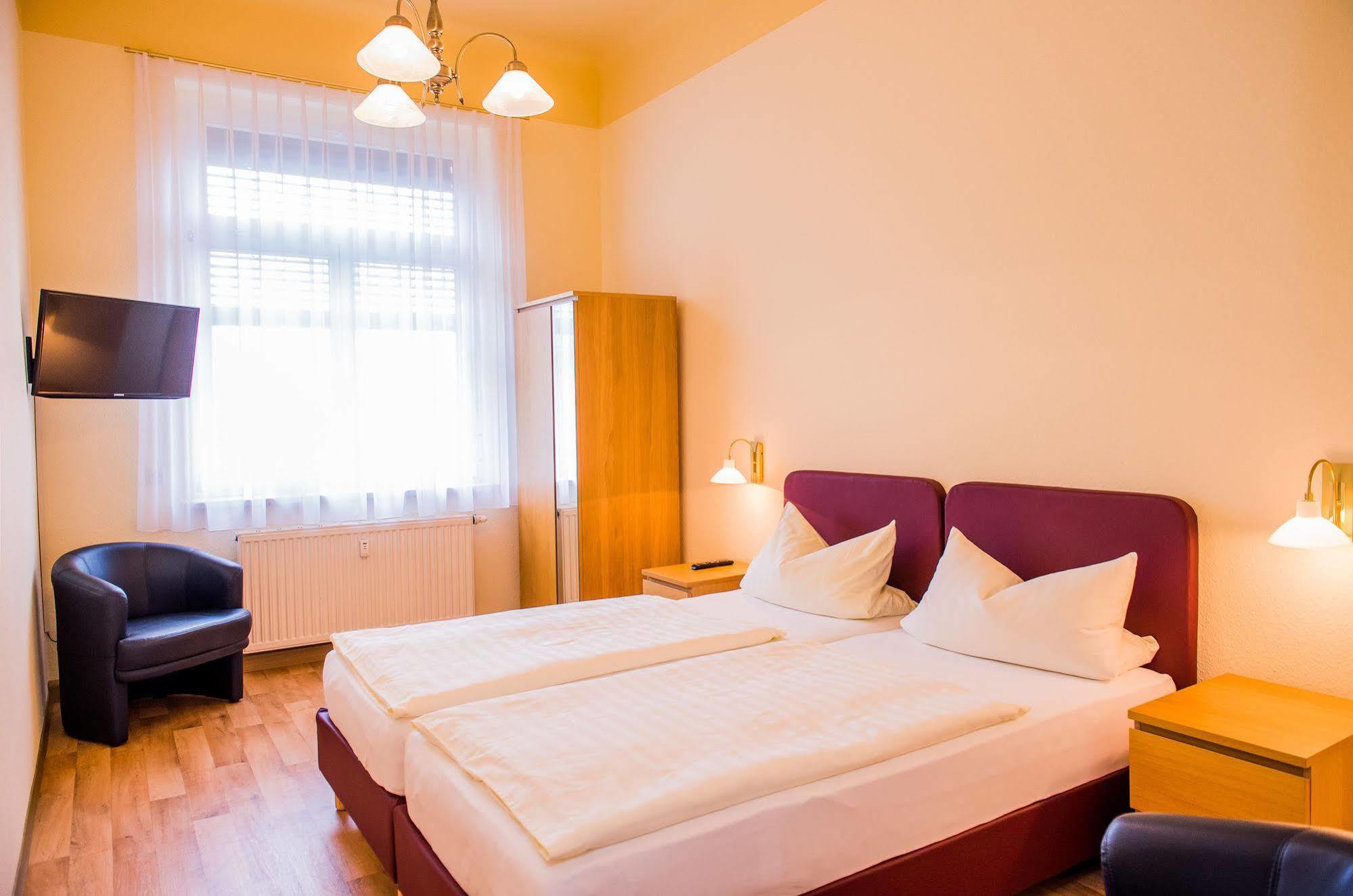 Apartmenthaus Stadt Metz Dresden Luaran gambar